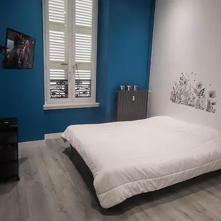 Appartement Grand Refait A Neuf Centre-ville La Bourboule